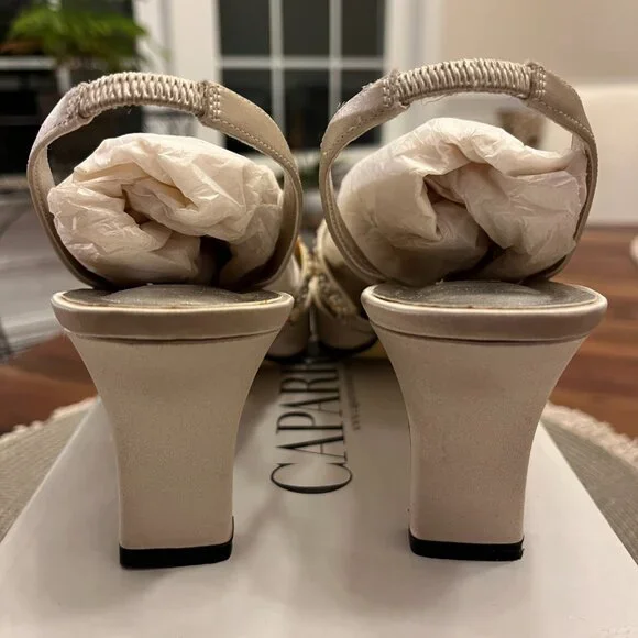 VINTAGE Caparros Evening Bridal Champagne Silk/Satin Slingbacks - 8M - Picture 5 of 13